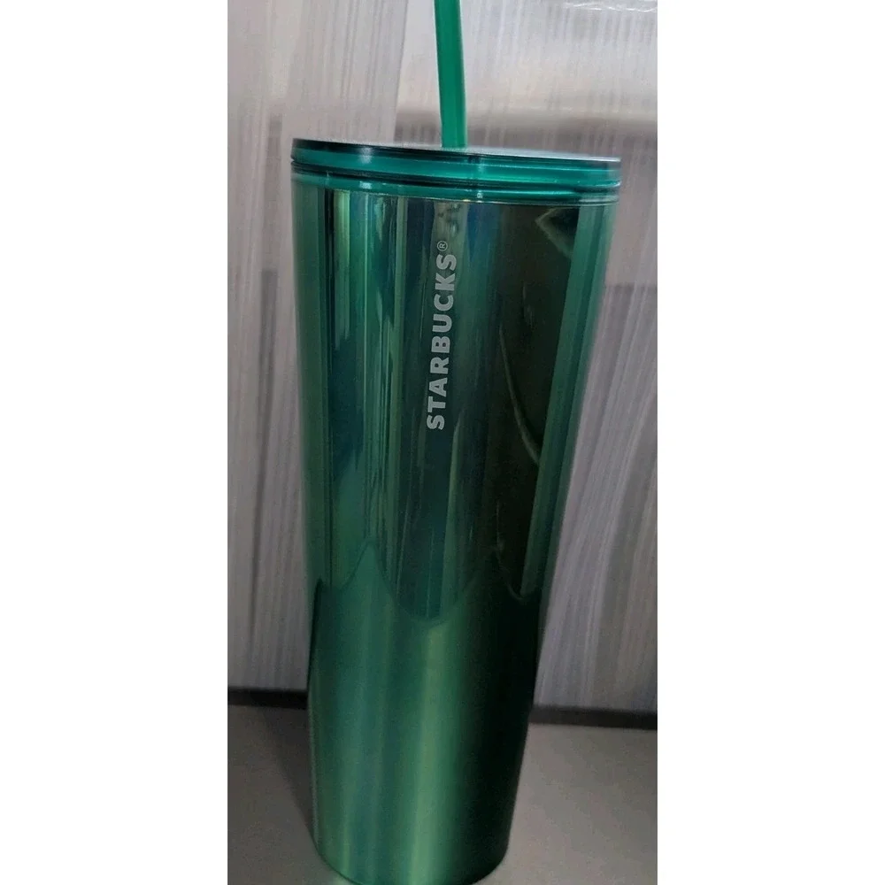 Starbucks Summer 2022 Fame‎ Lime Green 24oz Venti Tumbler Cold Cup